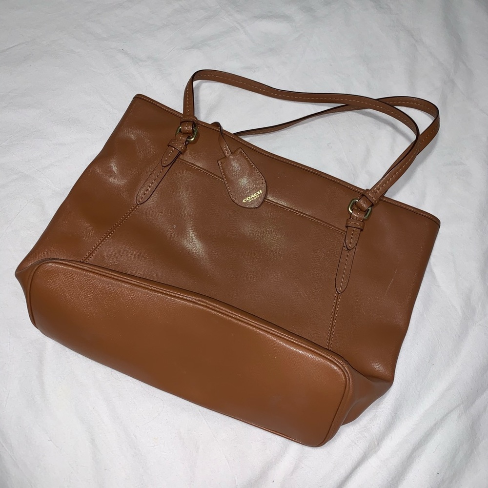 Coach Tan Tote Purse!